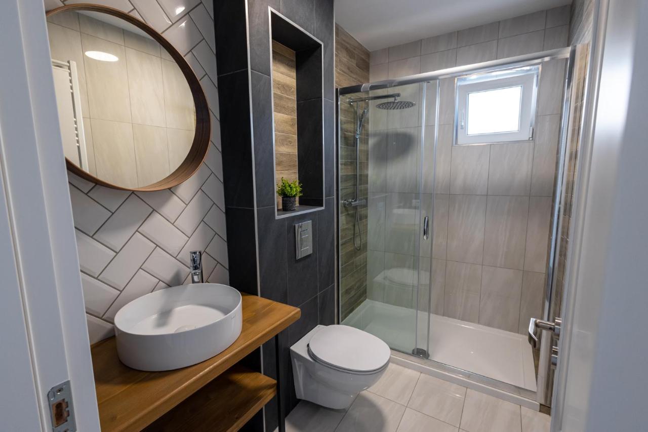 B59 Boutique Hotel Câmpulung Moldovenesc エクステリア 写真